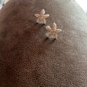 VINTAGE ESTATE RHINESTONE STARFISH EARRINGS PIERCED